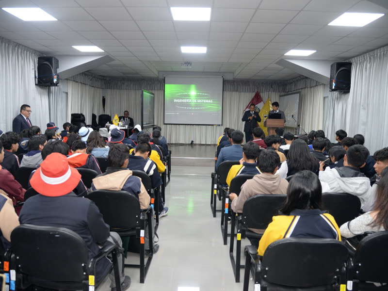 Administración de Negocios - UNCP