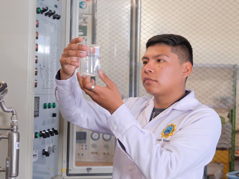 Ingeniería Química Industrial - UNCP